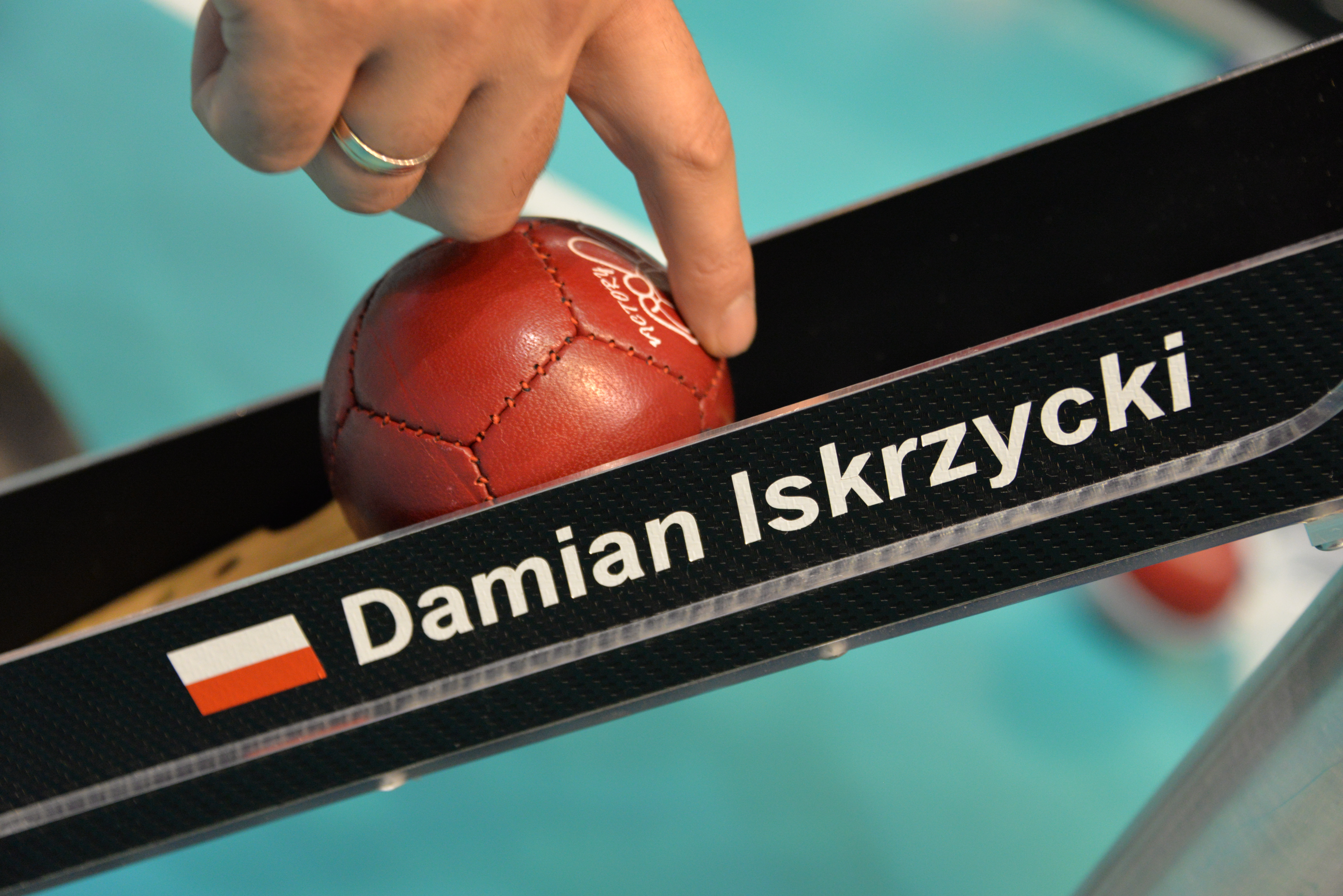 Damian Iskrzycki tłumaczy przepisy