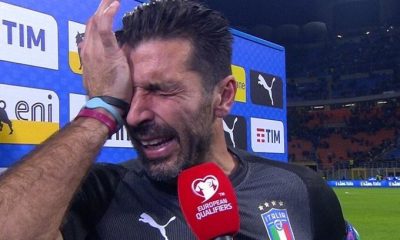 Reprezentacja Włoch w piłce nożnej przegrywa, Buffon płacze