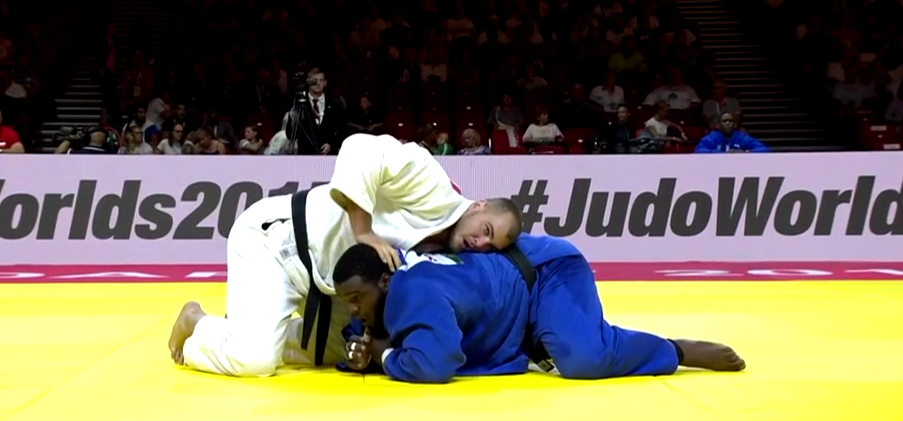 Maciej Sarnacki na tatami