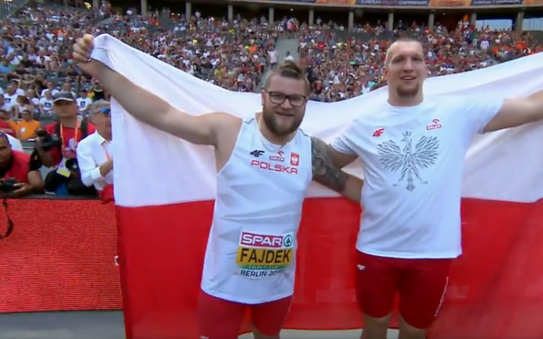 Wojciech Nowicki i Paweł Fajdek celebrują sukces