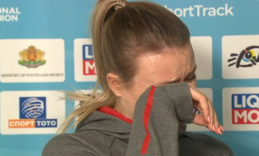 Natalia Maliszewska płacze