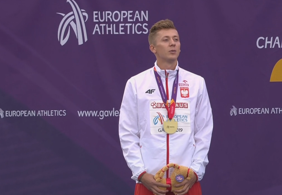 Mateusz Borkowski na podium MME